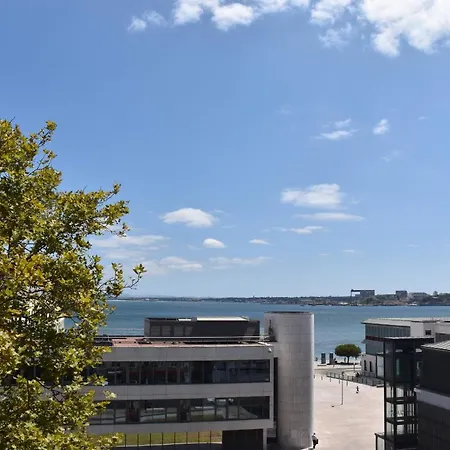 Apartment In Cais Do Sodre With River View - Ttl51